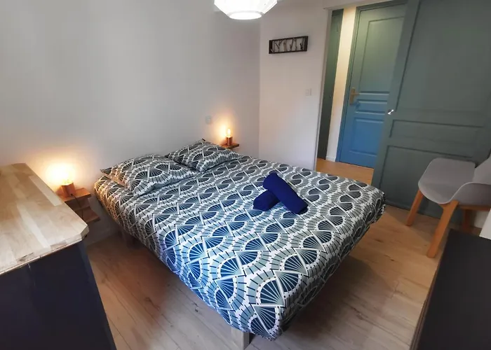 Holiday home Les Remparts De Caroline, Au Pied De La Cite. Carcassonne