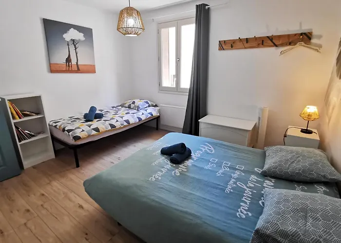 Holiday home Les Remparts De Caroline, Au Pied De La Cite. Carcassonne