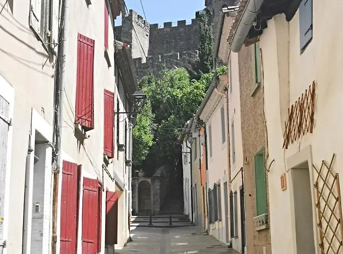 Holiday home Les Remparts De Caroline, Au Pied De La Cite.